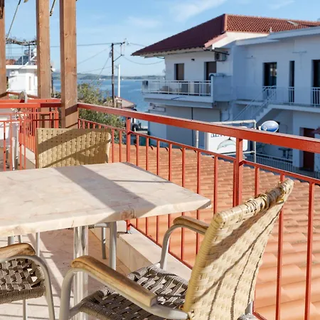 Hotel George And Marios Ammoulianí